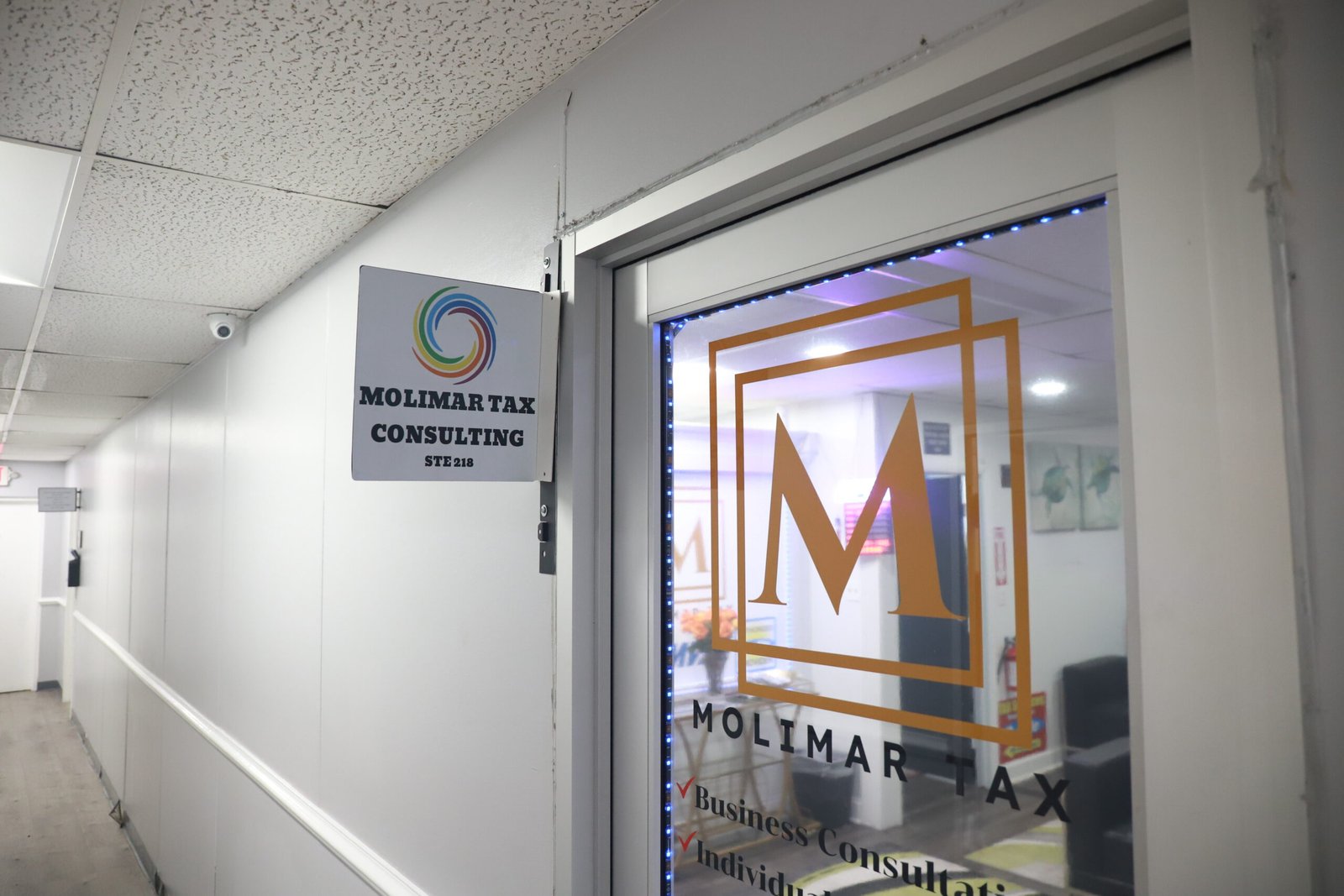 Molimar Tax Consulting — oficina y equipo